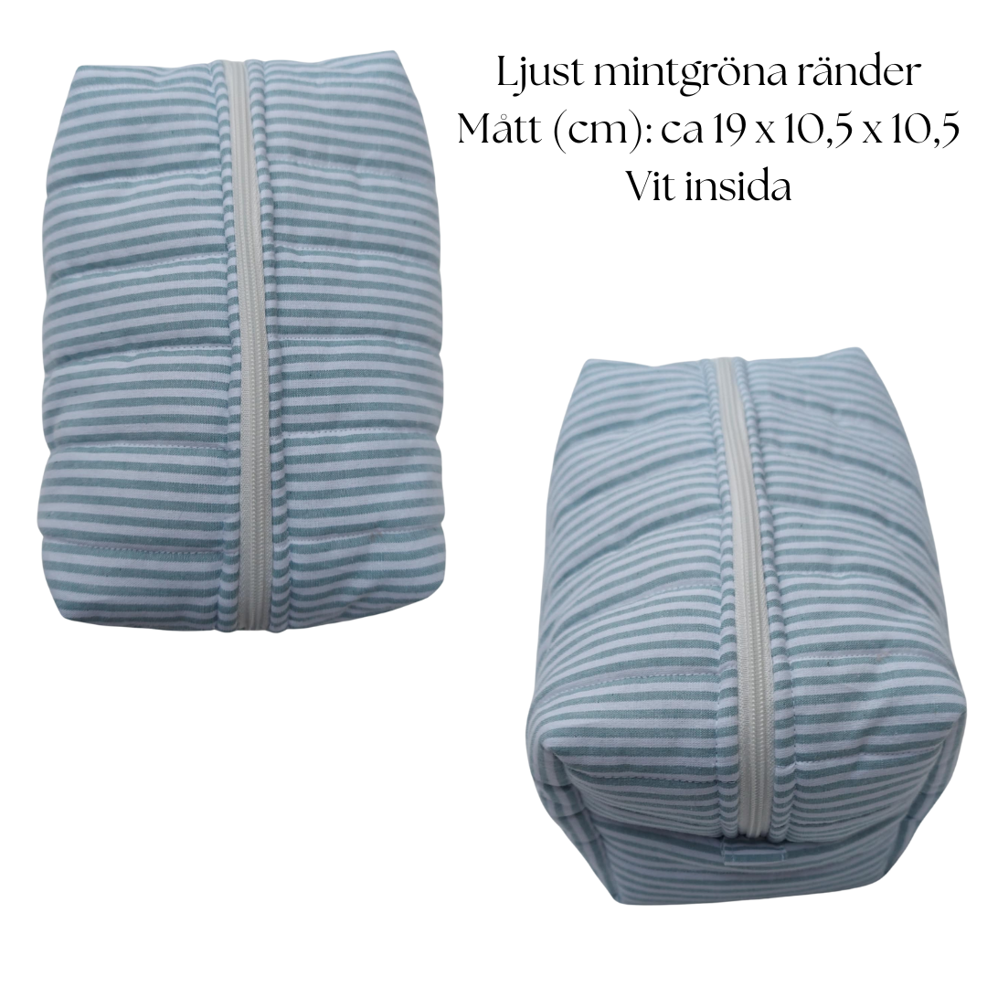 Necessärer - randiga UTFÖRSÄLJNING