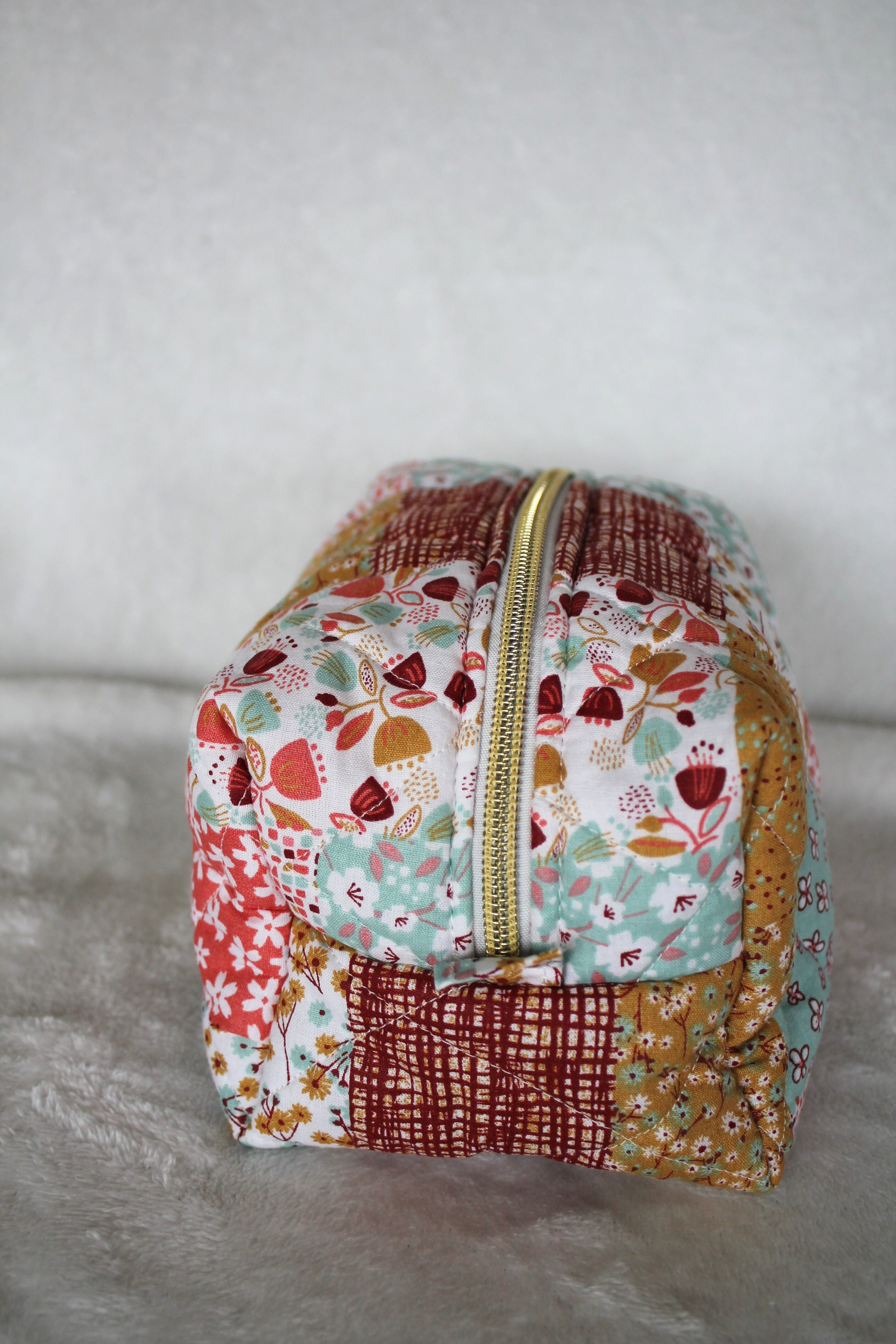 Necessär - patchwork gul
