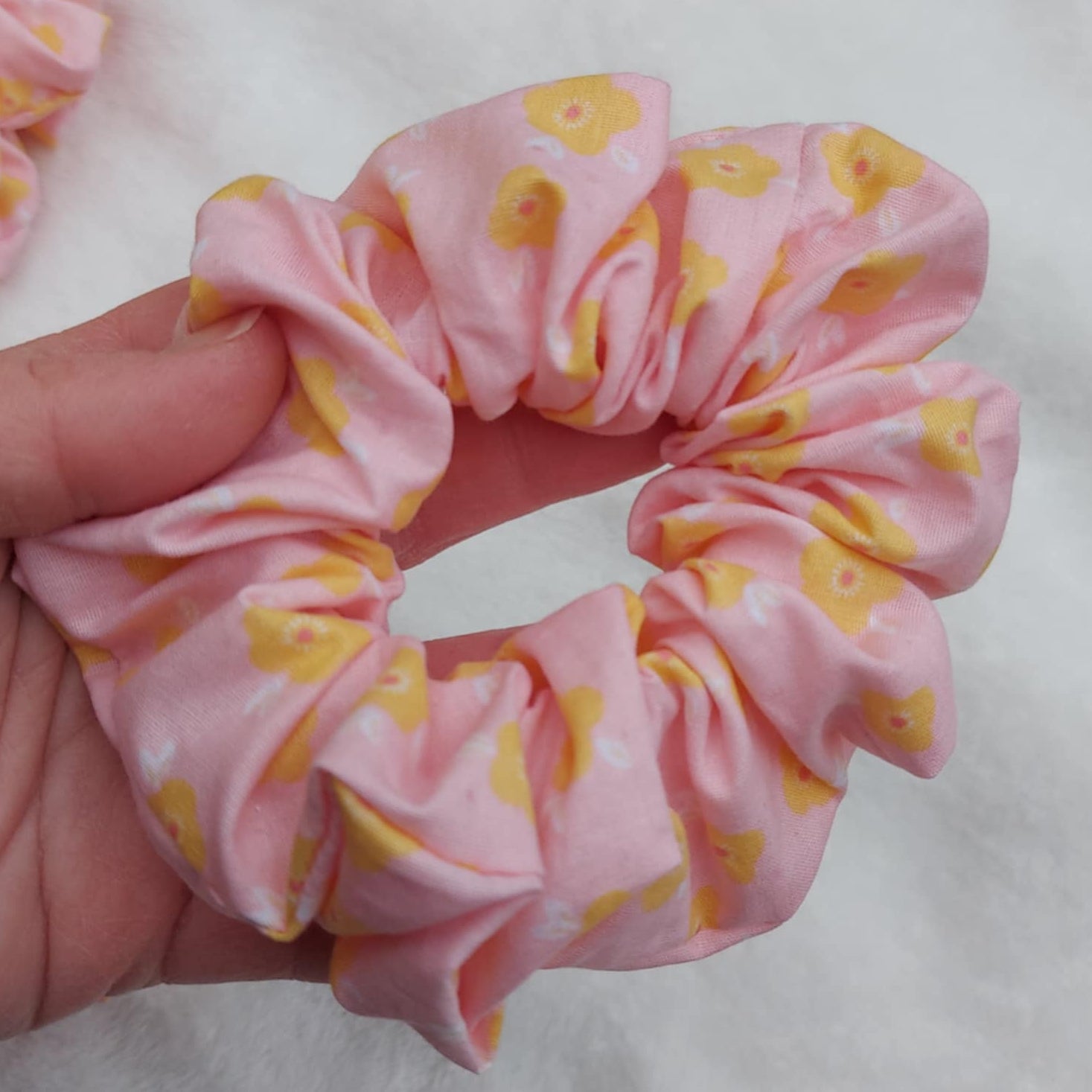 Flora rosa - scrunchie