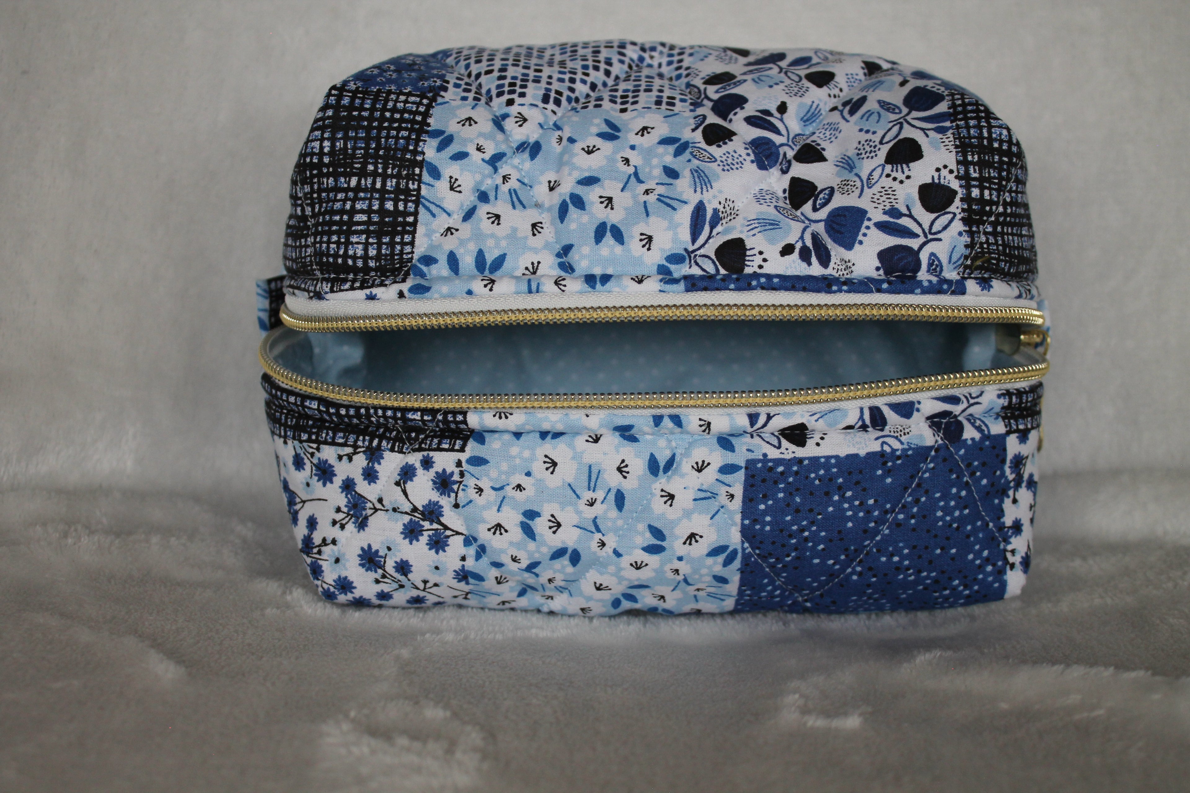 Necessär - patchwork blå