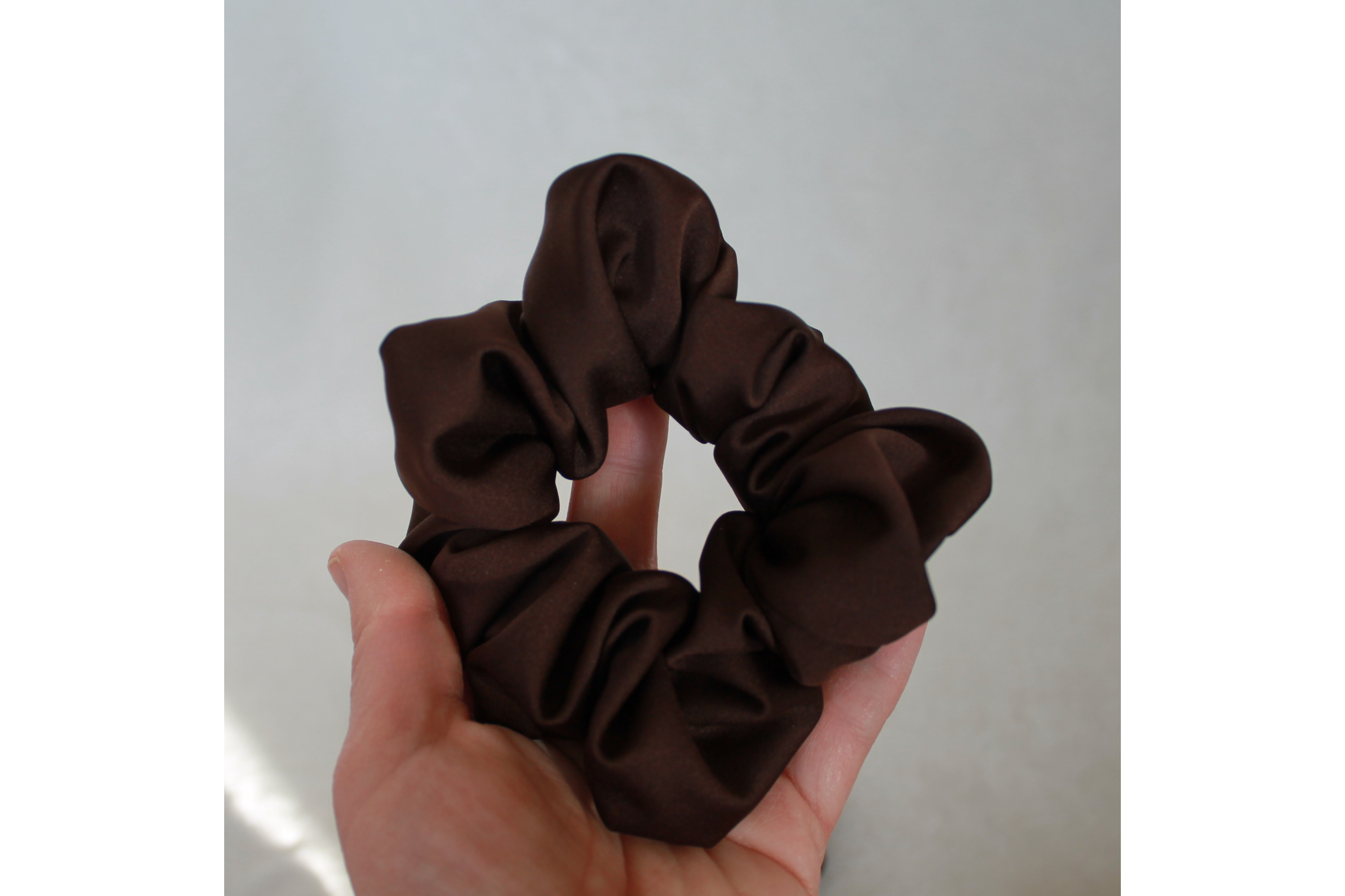 Choklad - mörkbrun satin