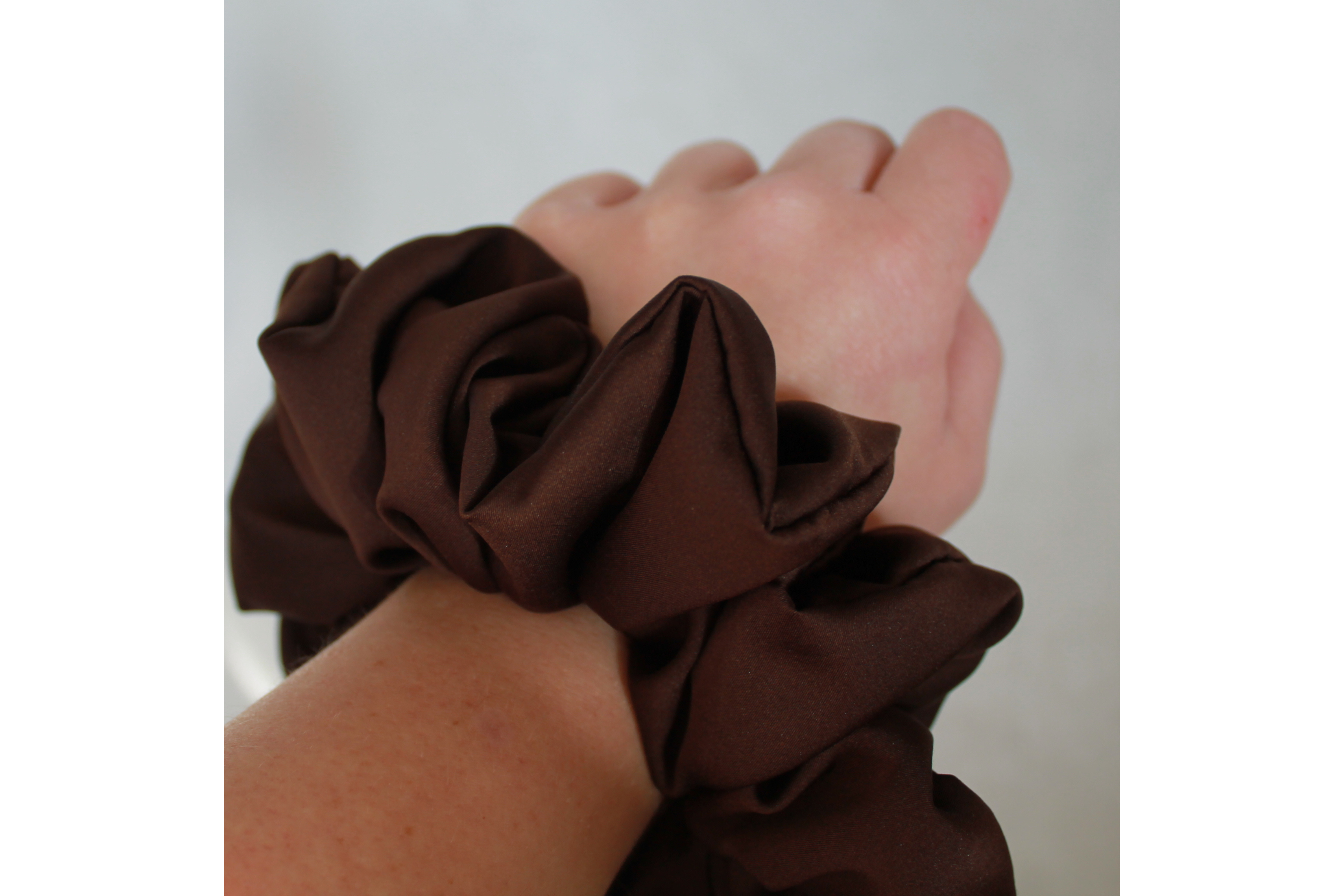 Choklad - mörkbrun satin