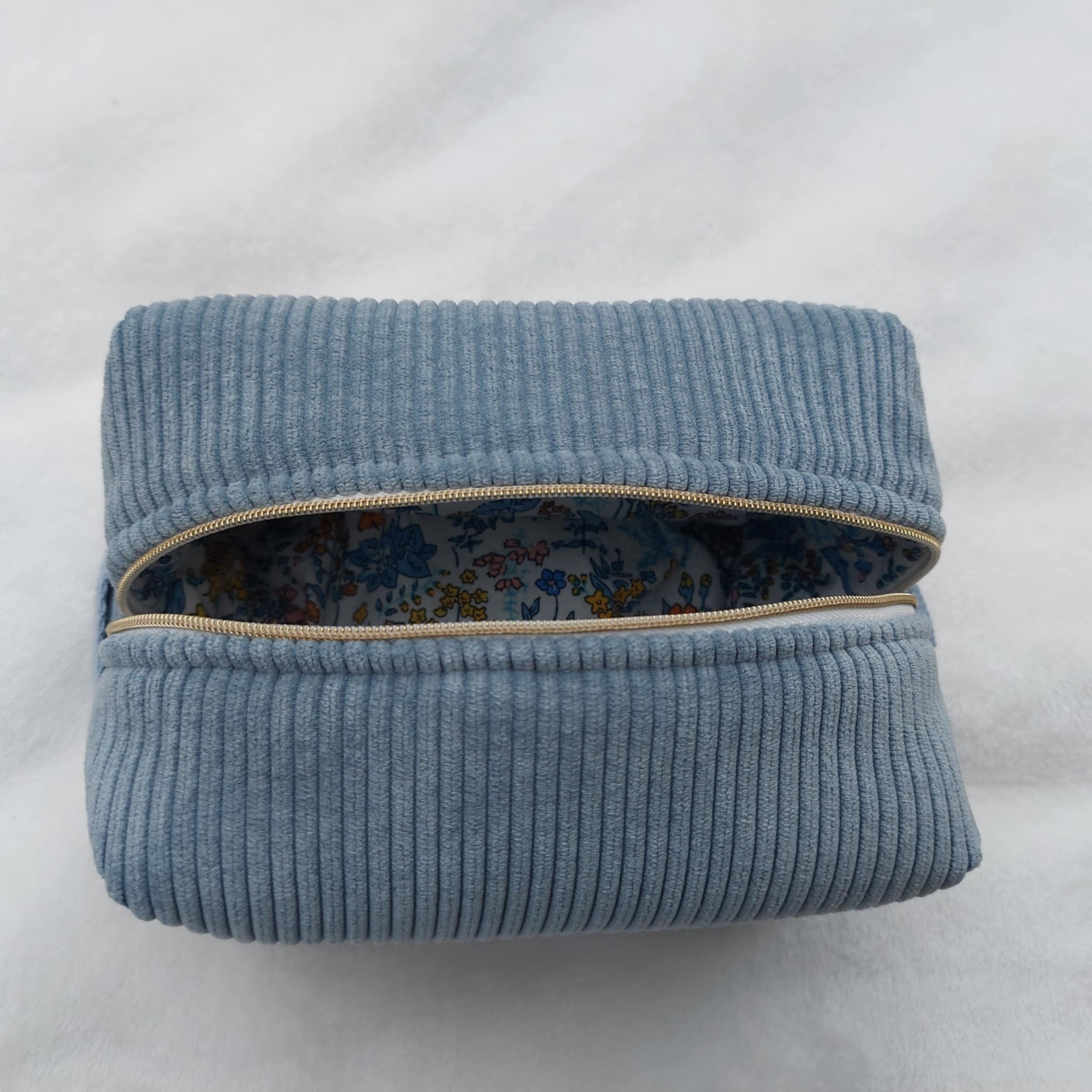 Necessärer manchester UTFÖRSÄLJNING